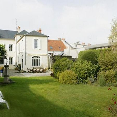 Amphore Du Berry Saint-Amand-Mont-Rond Exterior foto